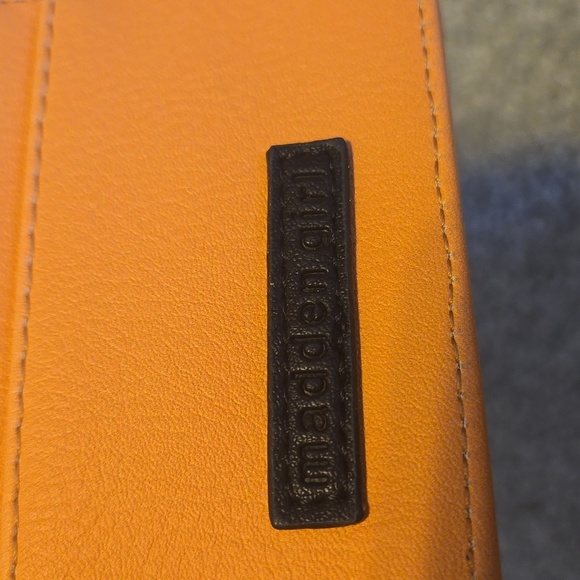 Madden Girl Kitty Wallet - Picture 3 of 3